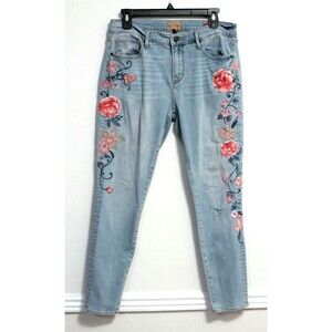 Driftwood Jackie Embroidered Jeans Boot Cut Zipper/Button 5 Pockets Size 30